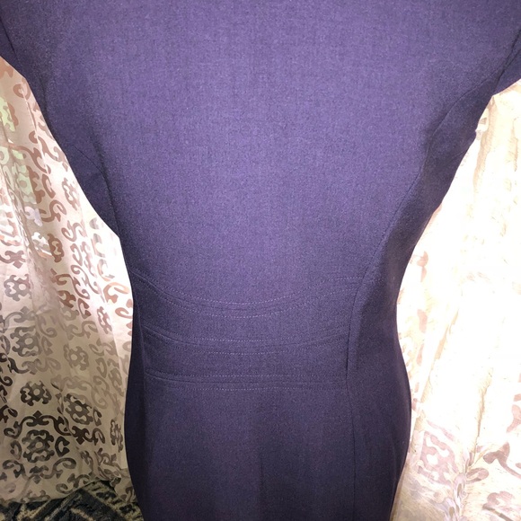 Dress - Picture 4 of 7